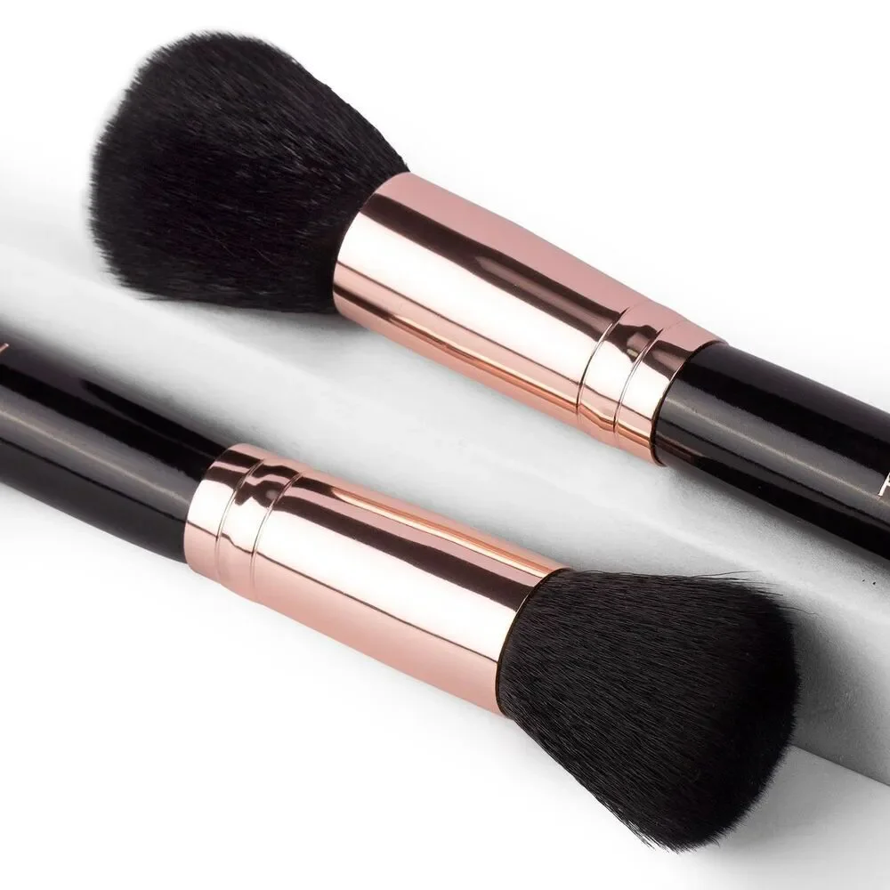 Real Perfection16 Pieces Black Make up Brushes Kit with 1 Eyebrow Razor